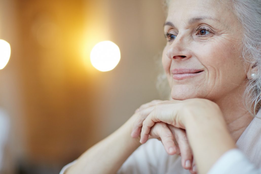 Più intervento di cataratta, più longevità? Per le donne forse sì