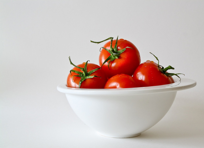 benefici del pomodoro - CAMO - Centro Ambrosiano Oftalmico